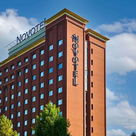 Novotel Torino Corso Giulio Cesare Bagian luar foto